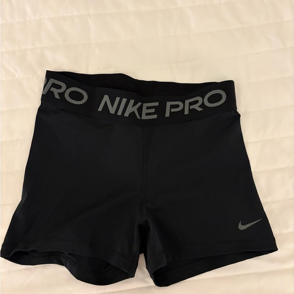 Nike Pro black